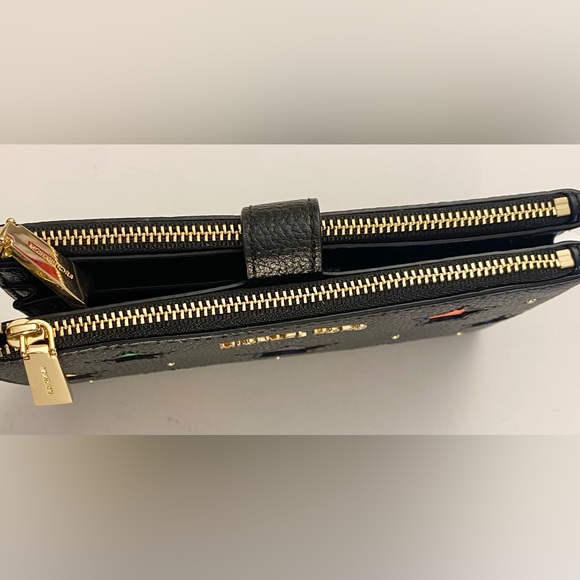 Michael Kors Adele Star-Cutout Pebbled Leather Wallet - Picture 4 of 5